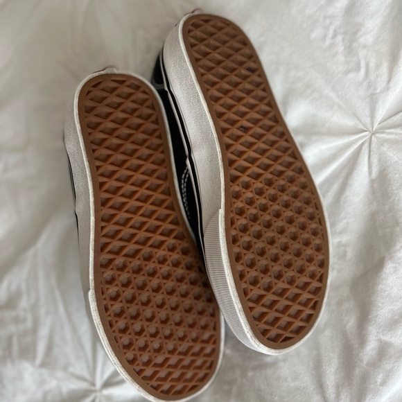 Vans | Authentic Black shoes Size 5 Women - Picture 4 of 6